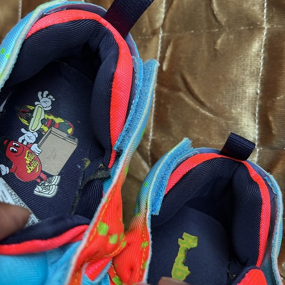 JELLY BELLY INSTAPUMP FURY RETRO YELLOW/NEON CHERRY/BLUE BLINK' - Picture 7 of 8